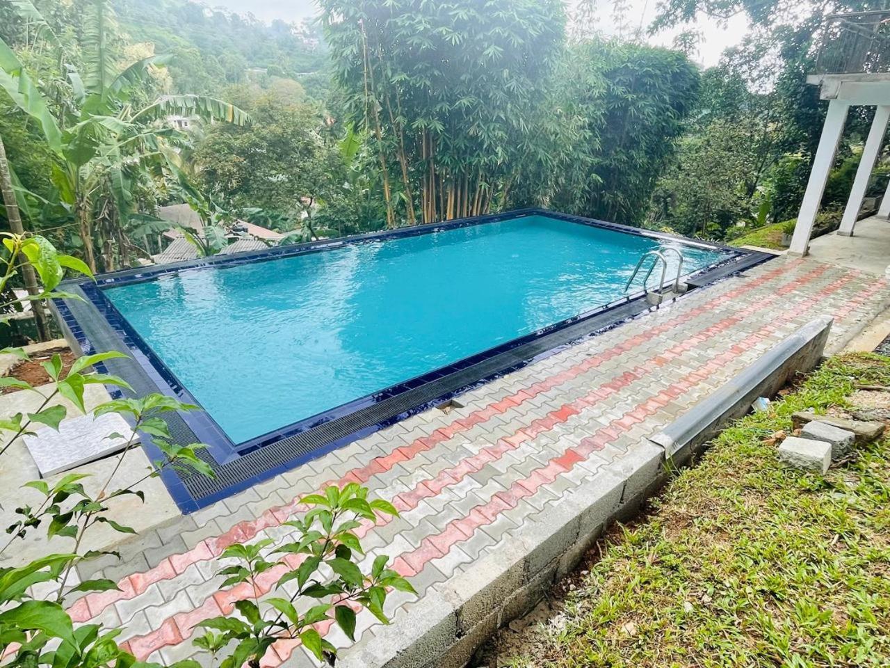 Lavender Hills Home Stay Канди Экстерьер фото